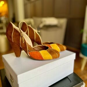 Bettie Page by Ellie Retro Colorblock Mary Jane Heels